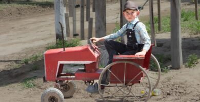 tractor de juguete a pedales